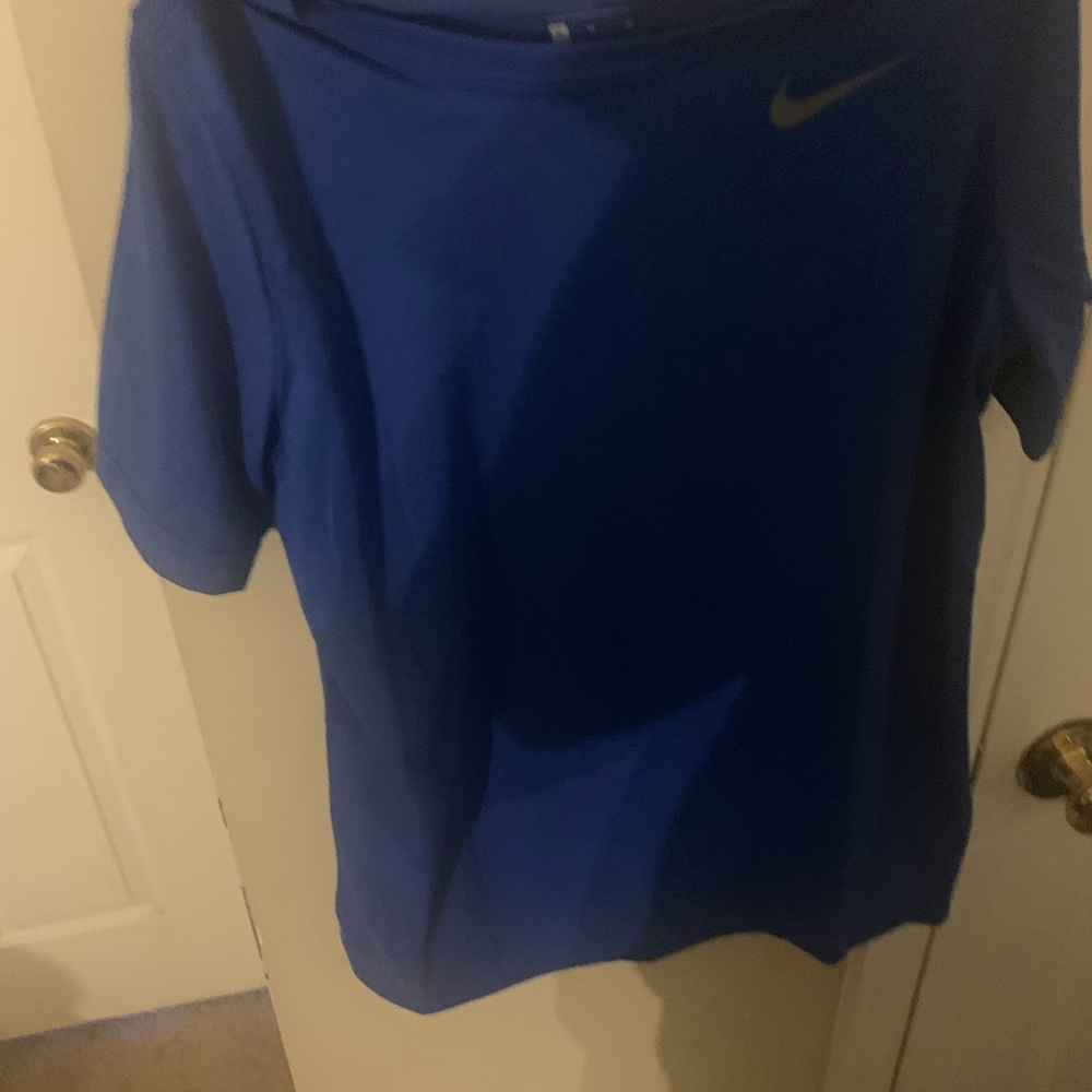 NWOT Boys Nike shirt size 8 - Picture 2 of 6